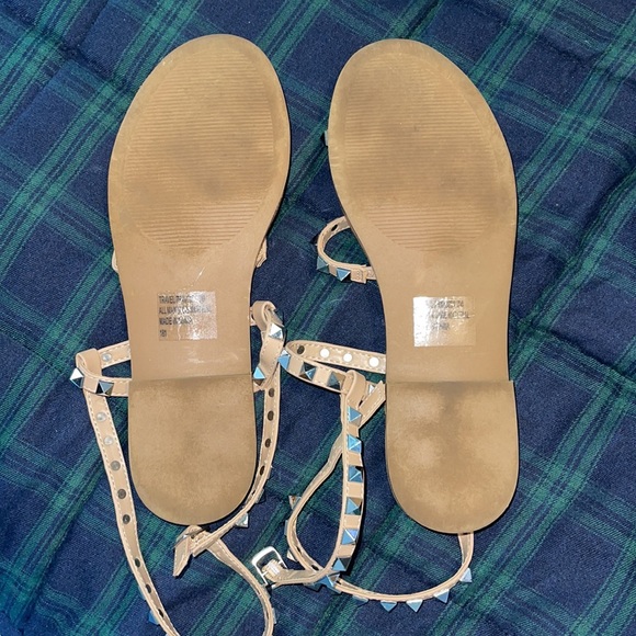Tan Strap Steve Madden Sandals - Picture 3 of 3